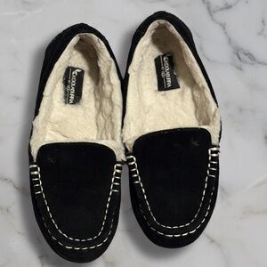 Koolaburra by Ugg Slippers Fleece Lined Excellent Condition